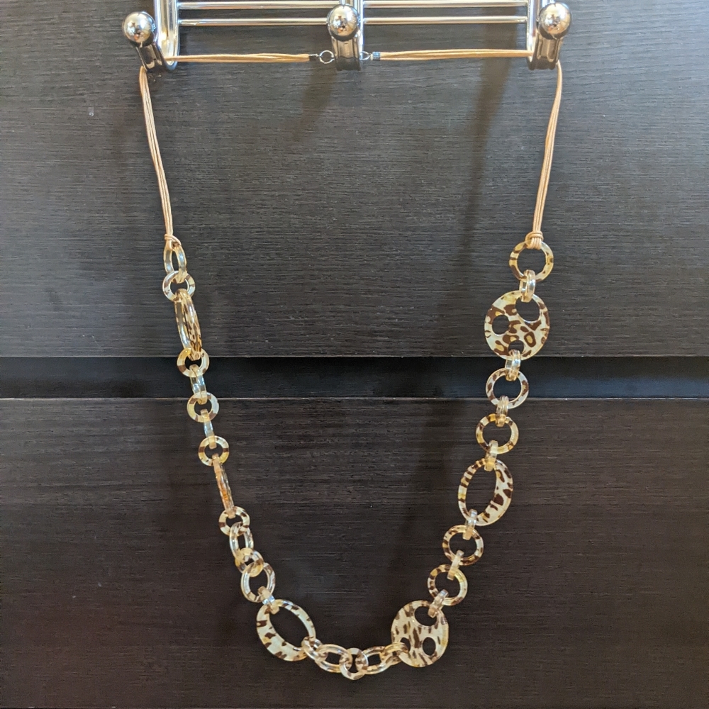 Long necklace with acrylic beads